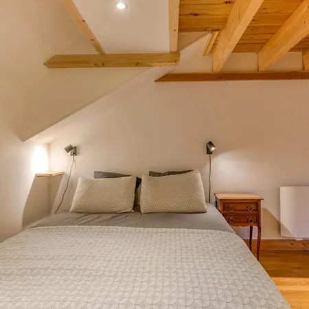 Confort Et Moderne Granges 33 아파트